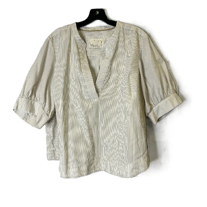 Top Short Sleeve By Anthropologie In Cream, Size: 2x